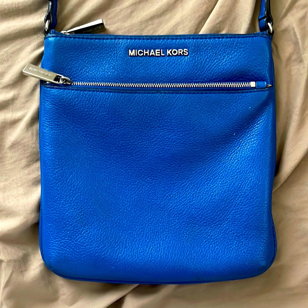 Micheal Kors Blue Shoulder bag!